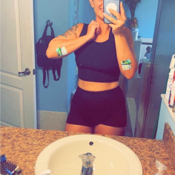 Meet your Posher, Sierra - Picture 5 of 6